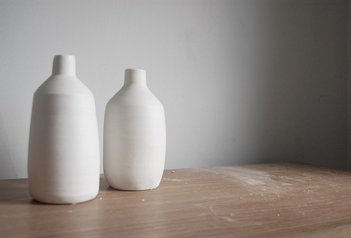 One to Watch- Brooklyn Based Potter Helen Levi White Ceramic Vases | DeSmitten